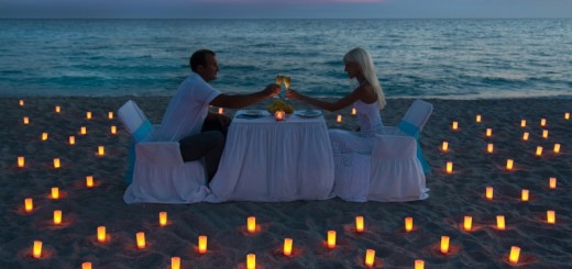 couple having dinner