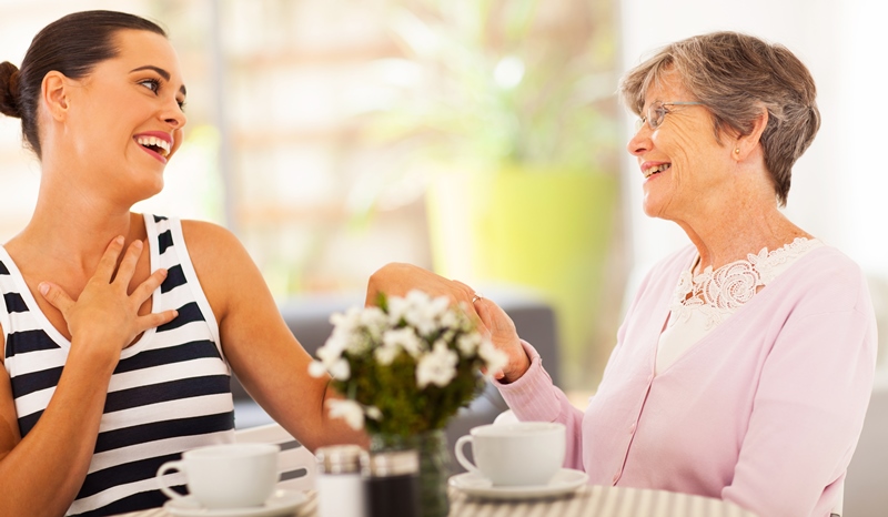 mother-in-law and daughter-in-law having coffee together_New_Love_Times