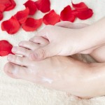 Smelly Feet? Treat Them With These Home Remedies