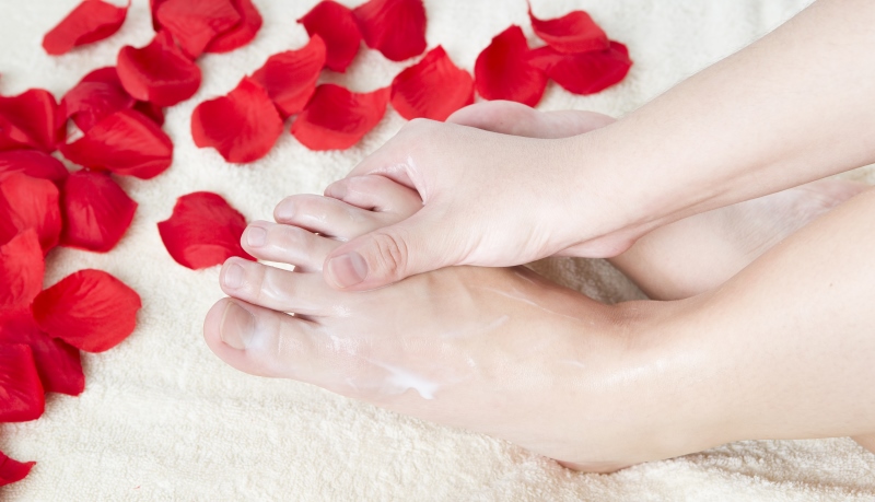 woman moisturizing feet_New_Love_Times