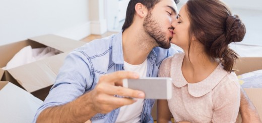 couple taking a selfie_New_Love_Times