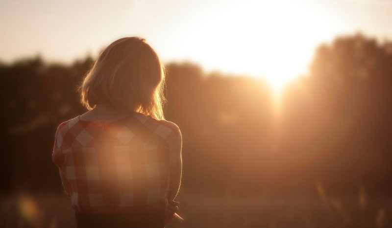 girl contemplating_New_Love_Times