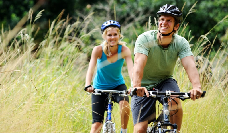 couple cycling_New_Love_Times