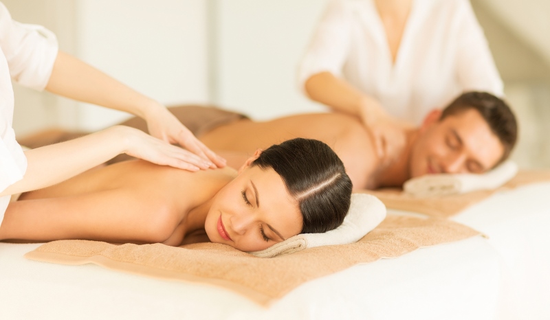 couple getting a massage