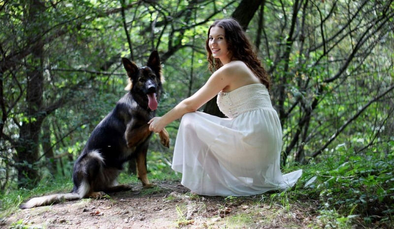 woman with a dog_New_Love_Times