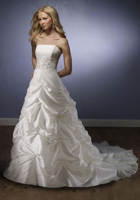 a line wedding dress