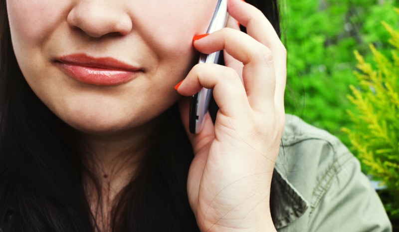 she is talking on the phone_New_Love_Times