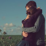 10 Effective Tips On How To Comfort Your Girlfriend
