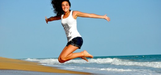 girl jumping_New_Love_Times