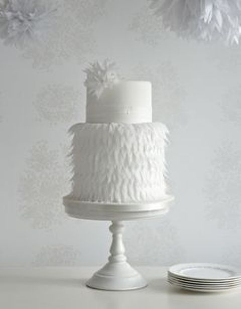 feather wedding cake
