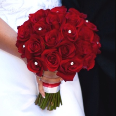 red roses bridal bouquet