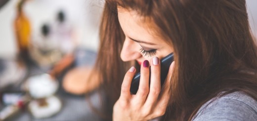 woman talking on phone_New_Love_Times