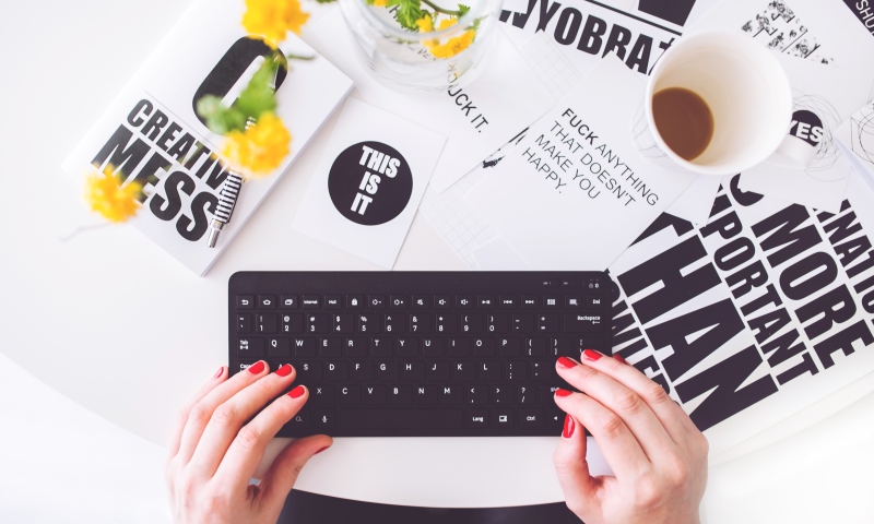 woman working on her computer_New_Love_Times