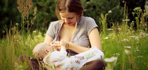 mother breastfeeding_New_Love_Times