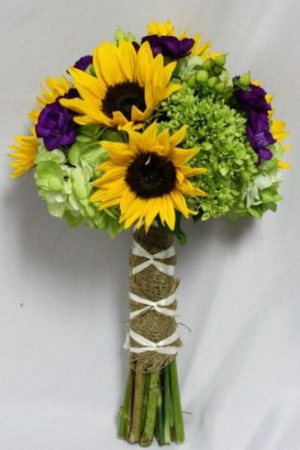 rustic sunflower bouquet