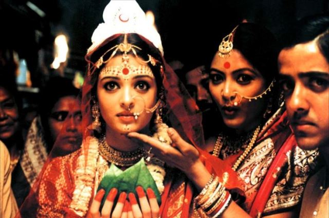 bollywood brides aishwarya in choker bali_New_Love_Times