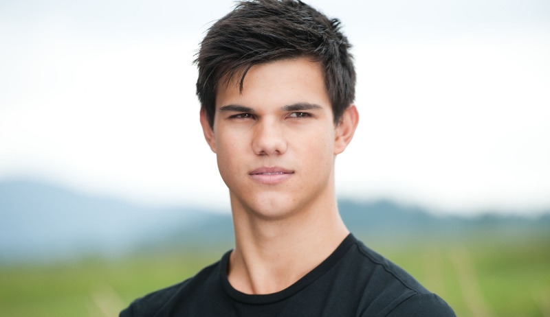 taylor lautner_New_Love_Times