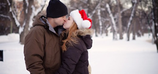 couple kissing in the snow_New_Love_Times