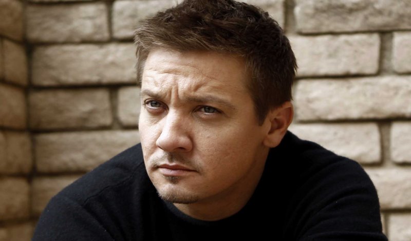 jeremy renner_New_Love_Times