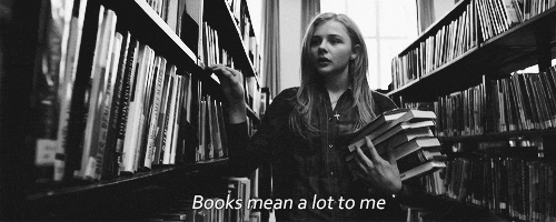 book lover_New_Love_Times