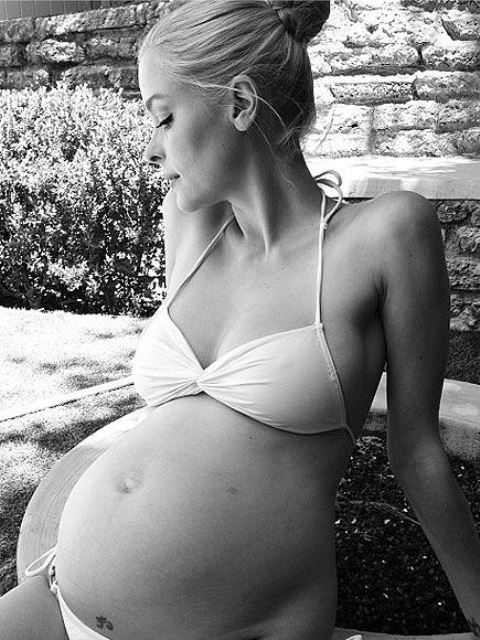 celebrity baby bumps_New_Love_Times