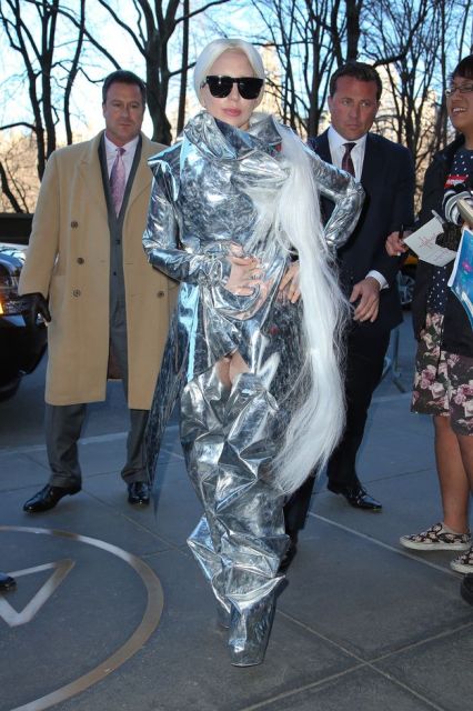 lady gaga outfits_New_Love_Times