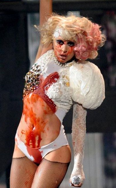 lady gaga outfits_New_Love_Times