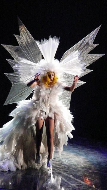 lady gaga outfits_New_Love_Times