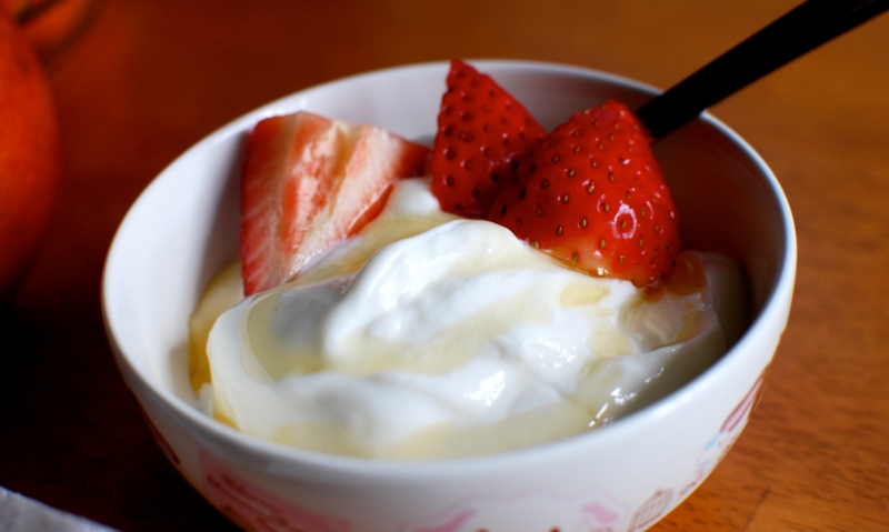 yogurt and strawberries_New_Love_Times