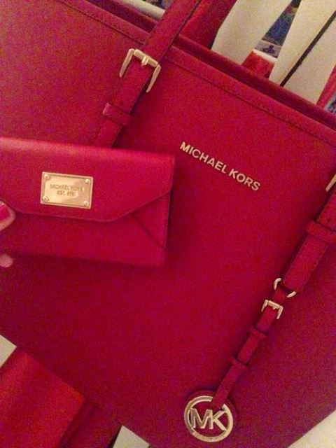 red handbags_New_Love_Times