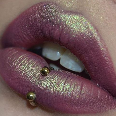 metallic makeup_New_Love_Times