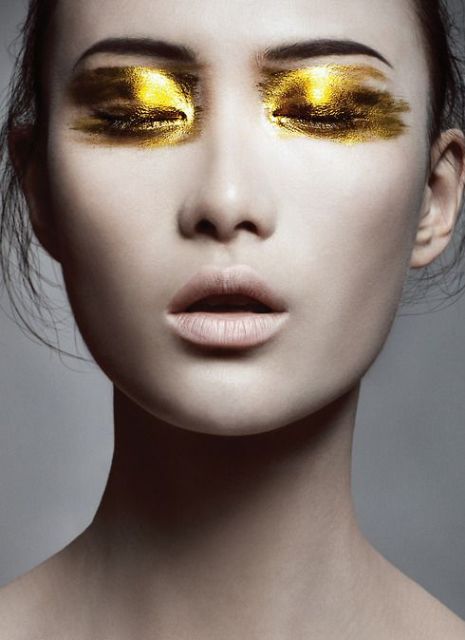 metallic makeup_New_Love_Times