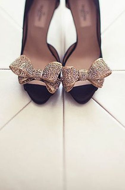 wearing bows_New_Love_Times