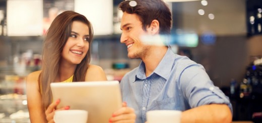 couple at a cafe_New_Love_Times