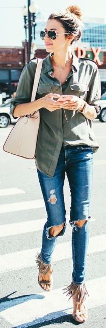 distressed jeans_New_Love_Times