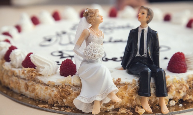 food-couple-sweet-married