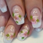 14 Feminine Nail Art Ideas For Women Who Like It Subtle