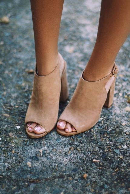 nude shoes_New_Love_Times