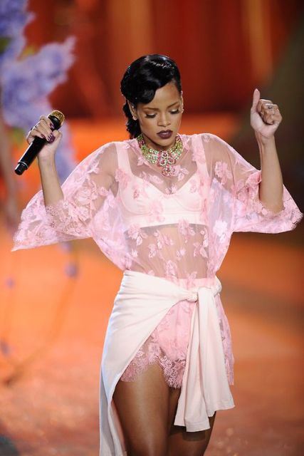 Rihanna_New_Love_Times