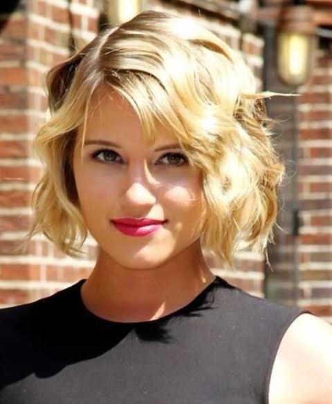 short hairstyles for round faces_New_Love_Times