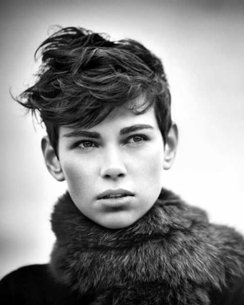 short hairstyles for round faces_New_Love_Times