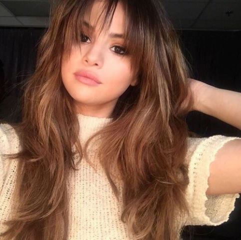 14 Flattering Medium Length Hairstyles For Round Faces You Need To Try 14 Flattering Medium Length Hairstyles For Round Faces You Need To Try