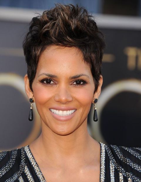 short hairstyles for oval faces_New_Love_Times