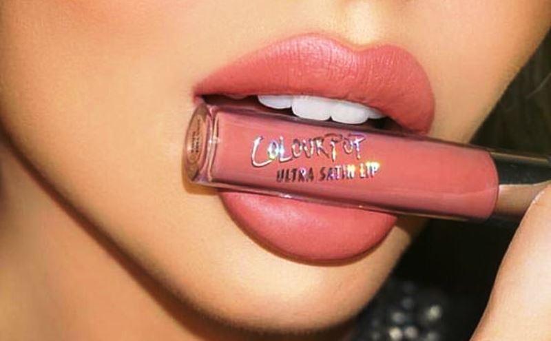 lipstick-color-for-thin-lips_New_Love_Times