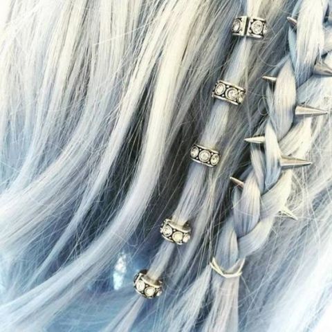 hair piercing_New_Love_Times