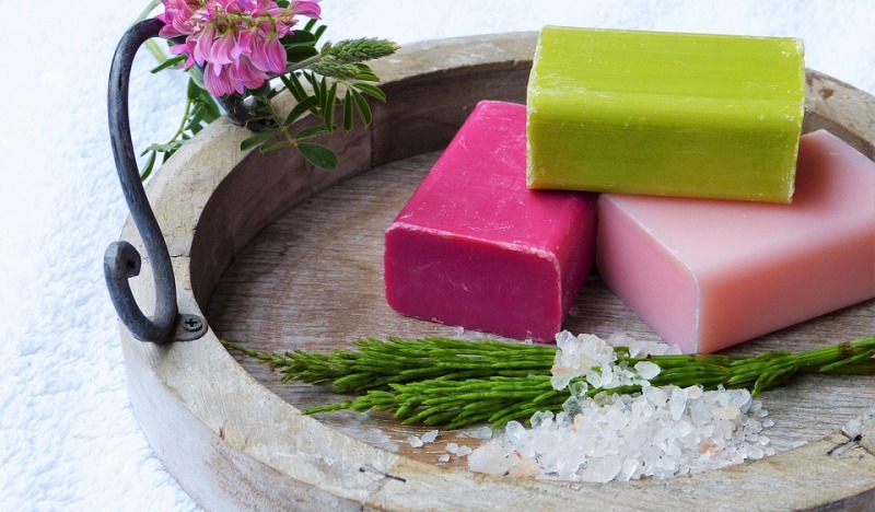 natural DIY soaps_new_love_times