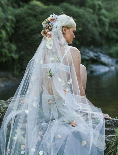best wedding veils_new_love_times