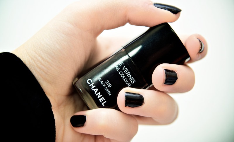 black nail polish