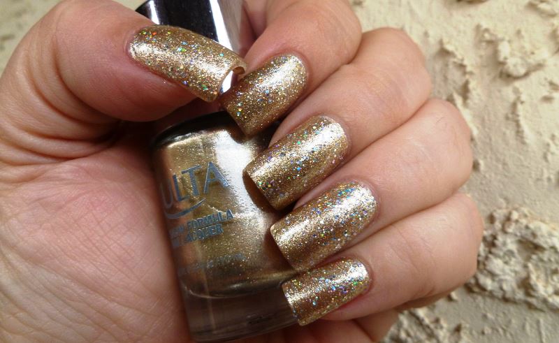 golden nail polisg