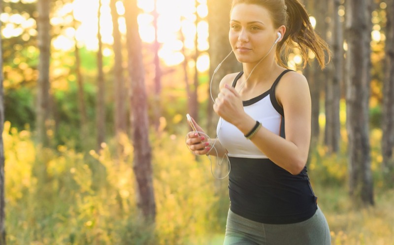 woman running exercise_new_love_times